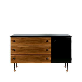 GUBI 62 Dresser byrå american walnut, 3 lådor