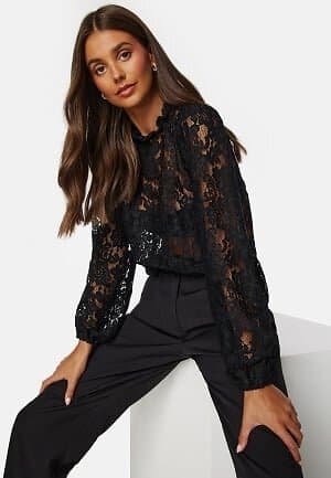 Bubbleroom Blanca Lace Top