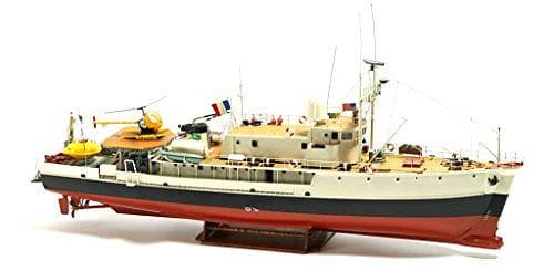 Billing Boats Calypso Research Ship Kit