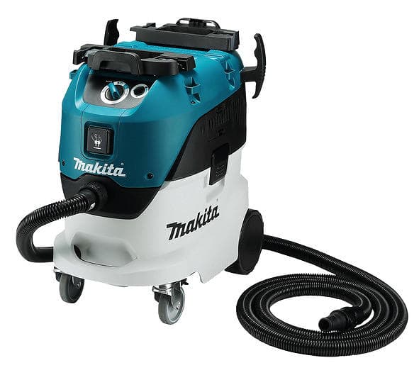 Makita VC4210L