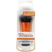 Real Techniques Mini Expert Face Brush