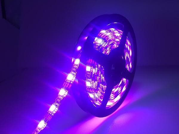 NÖRDIC RGB LED-list 300L (5m)