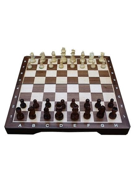 Skak Medium/Chess Set Medium (11")