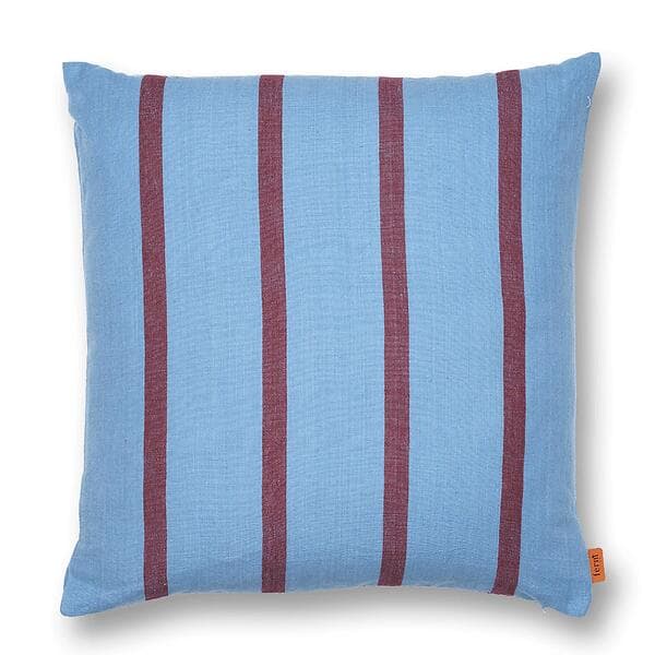 Ferm Living Grand kudde 50x50 cm Faded blue-burgundy